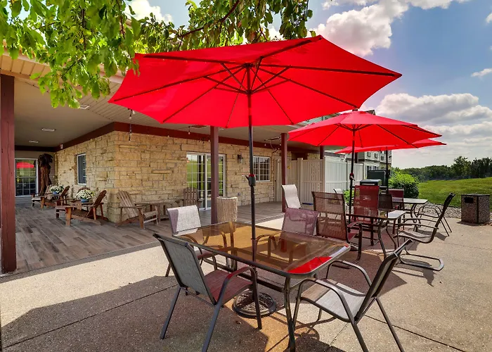 Stoney Creek Lnn Hotel